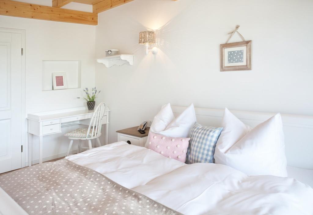 Belle Maison - Das Kleine Hotel Werbach Стая снимка